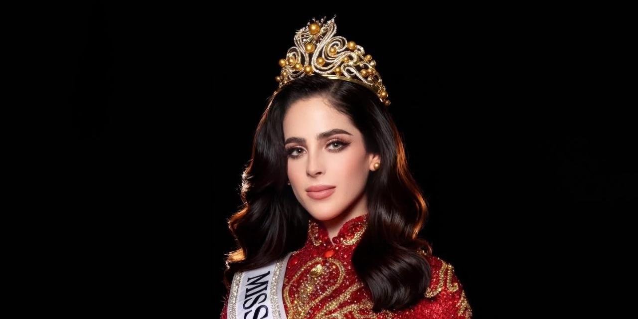 Fátima Bosch, reigning Miss Universe, in official portrait